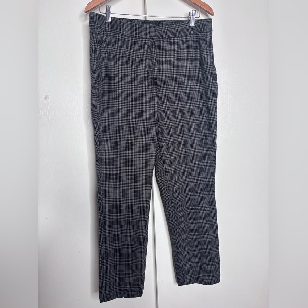Banana Republic Classic Black Plaid Dress Pants – Size 12